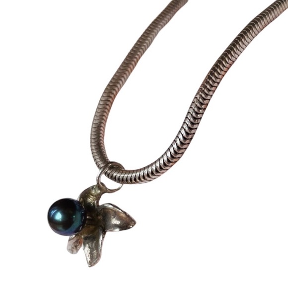 Tahitian Black Pearl and 925  Plumeria Pendant on a .925 Snake chain - Picture 3 of 10